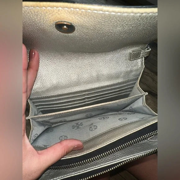 Tory Burch Black Crossbody Bag - Picture 7 of 12